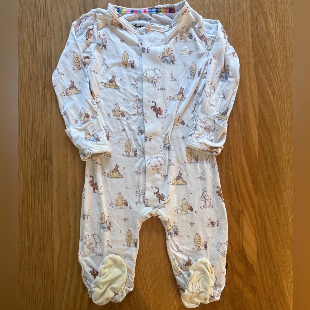 Magnetic Me Disney Winnie the Pooh footies